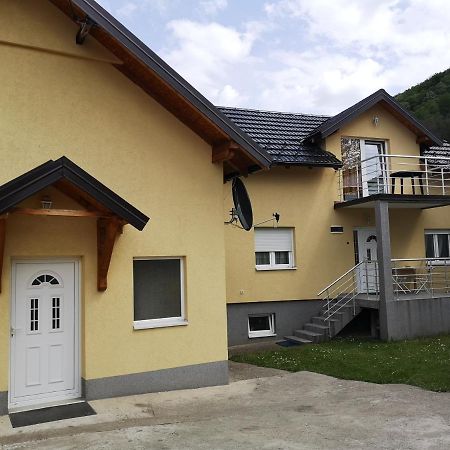 Apartmani Zubor Banja Koviljača エクステリア 写真
