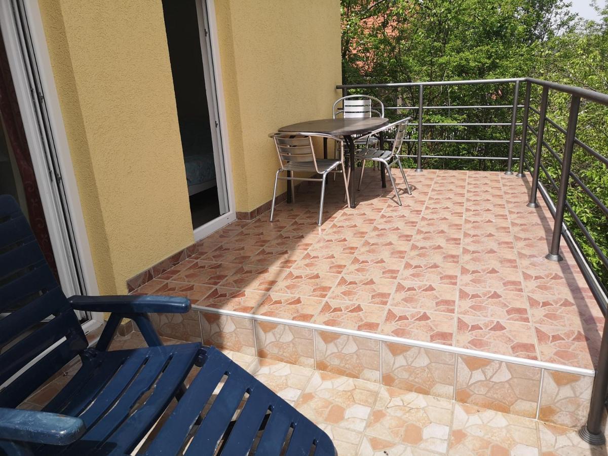 Apartmani Zubor Banja Koviljača エクステリア 写真