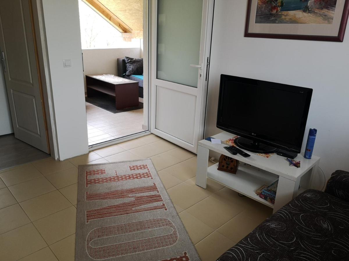 Apartmani Zubor Banja Koviljača エクステリア 写真
