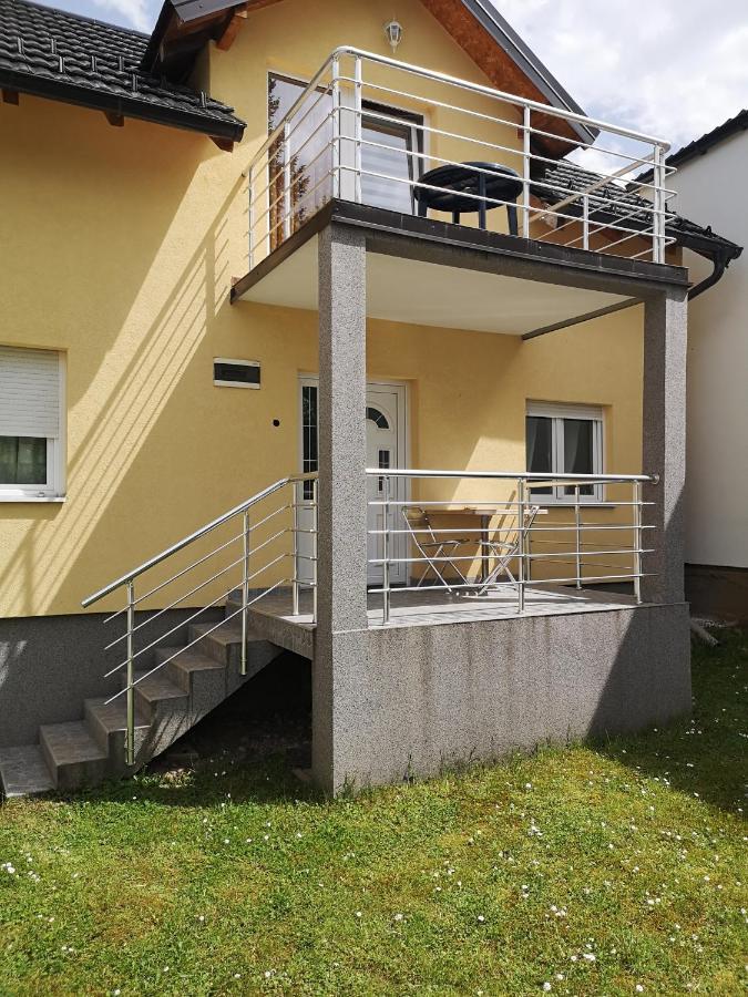 Apartmani Zubor Banja Koviljača エクステリア 写真
